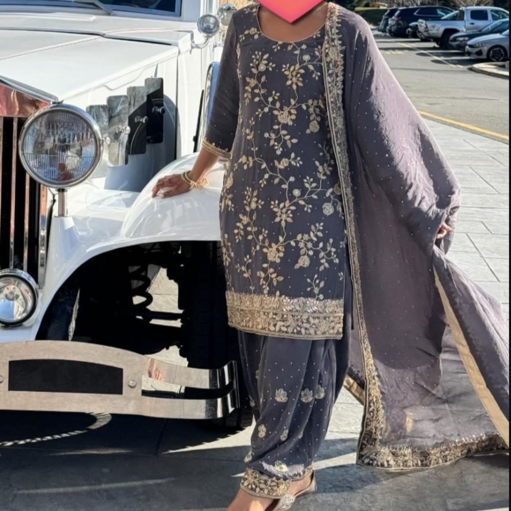 Indian outfit